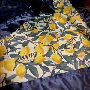 NEW Butterfly/lemon/bee baby blanket
